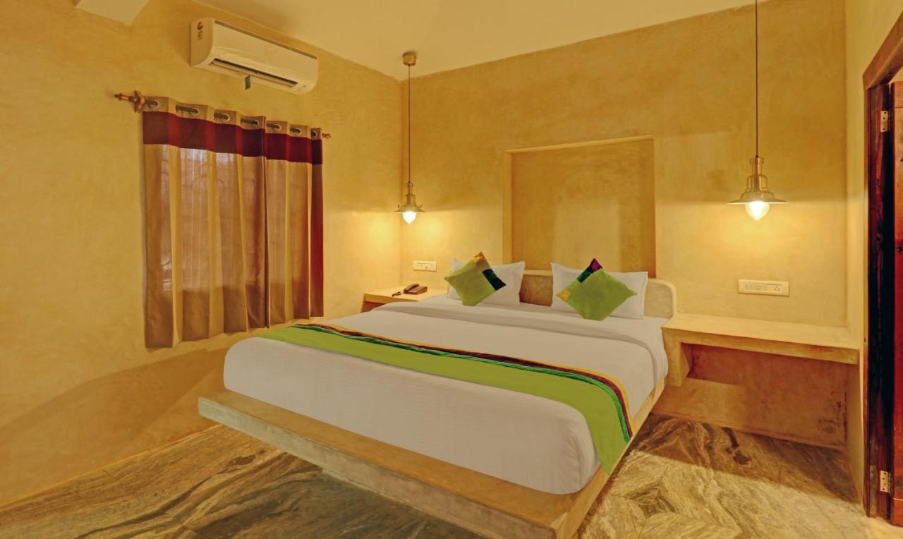 Treebo Morjim Banyan Resort Εξωτερικό φωτογραφία